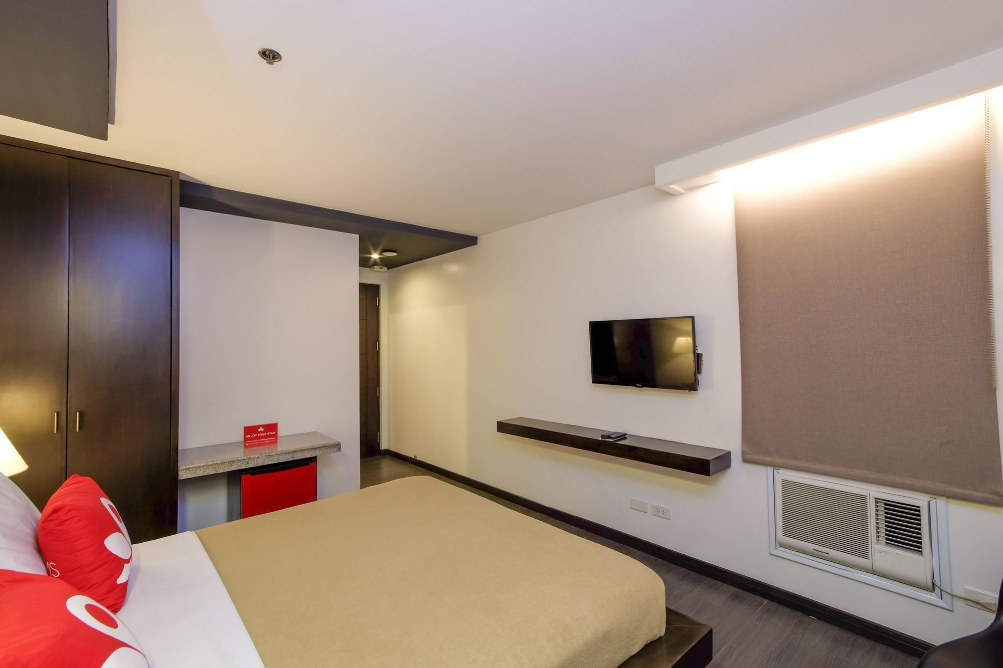 Zen Rooms Durban Poblacion Makati 马卡蒂 外观 照片